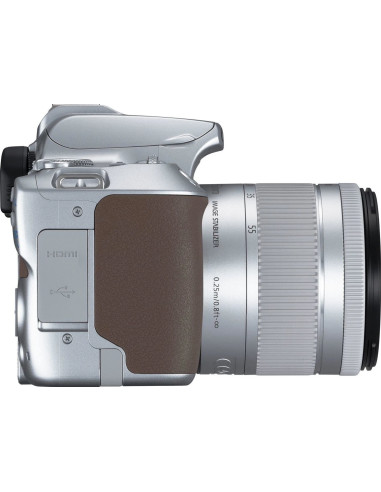 EOS 250D + EF-S 18-55mm f/4-5.6 IS STM Argento